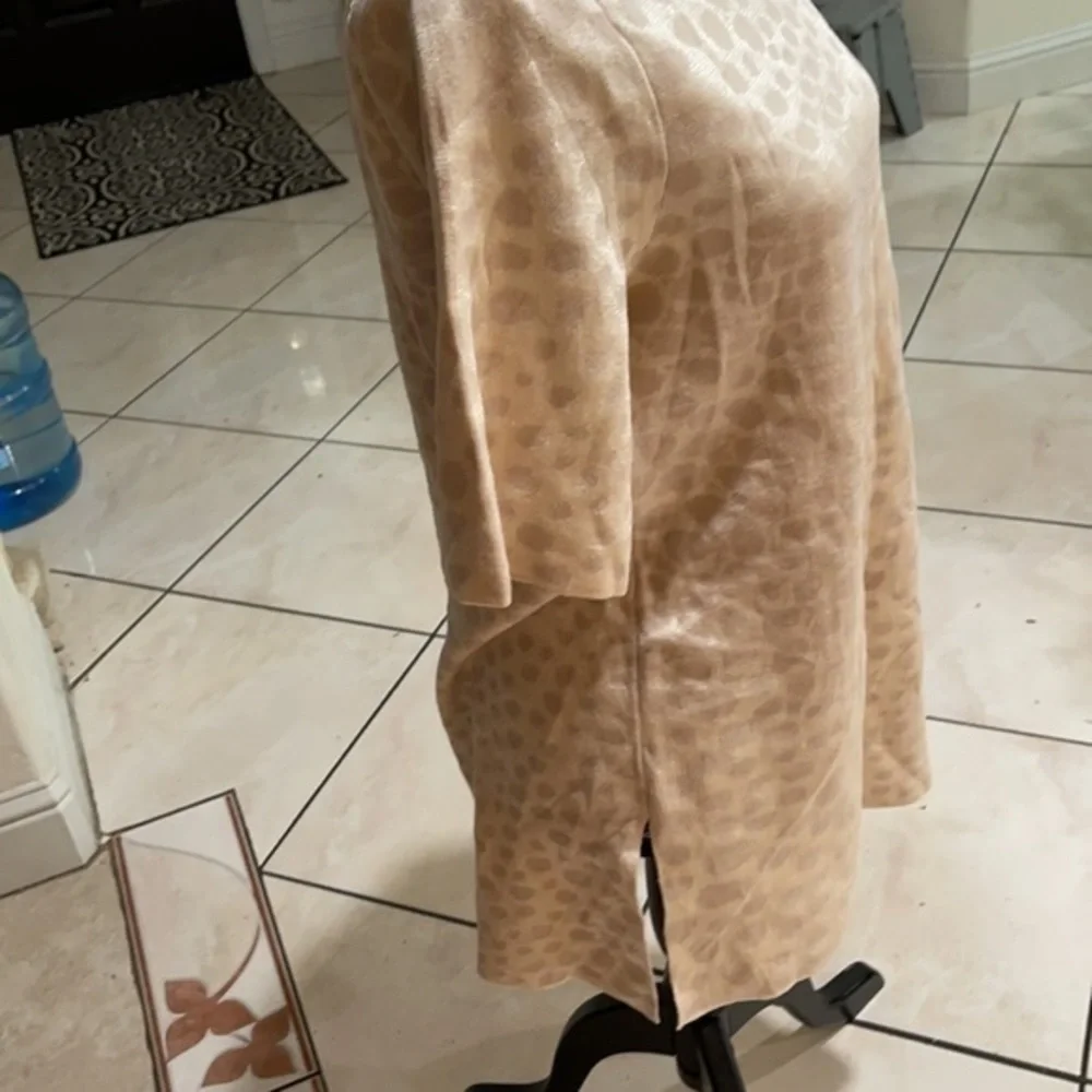 MSRP $70 Alfani Printed Crewneck Sweater Beige Size Medium - Picture 2 of 5